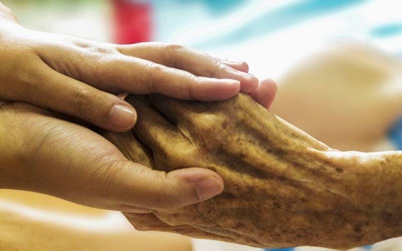 Buhur'un Yaşlanma Karşıtı Özellikleri-yaslanma-karsiti-ozellikleri